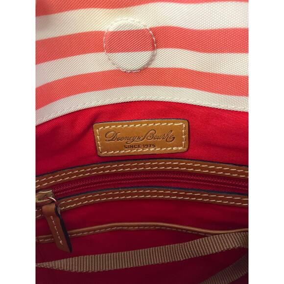 DOONEY & BOURKE PINK, WHITE STRIPED SMALL CANVAS CROSSBODY BAG - Picture 14 of 16